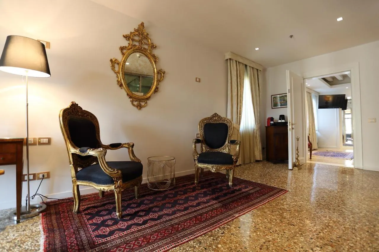 Ca' Nigra Lagoon Resort Venice 4*,